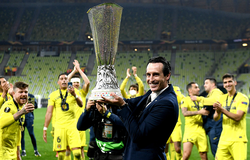 HLV Unai Emery trở thành ông vua Europa League đáng ngưỡng mộ