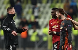 HLV Solskjaer giải thích lý do MU không thay thủ môn bắt luân lưu