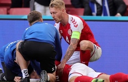 Simon Kjaer đã cứu sống Eriksen như thế nào?