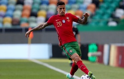 Cancelo dính COVID-19, Bồ Đào Nha triệu tập gấp người thay thế