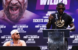 Tyson Fury cam đoan hạ gục Deontay Wilder nhanh hơn trận trước 