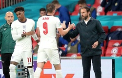 Harry Kane phản ứng gì khi bị thay ra trong trận Anh vs Scotland?