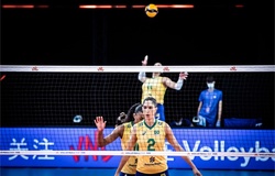  VĐV "đáng tuổi mẹ" của nhiều đối thủ toả sáng ở Volleyball Nations League 2021