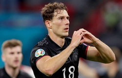 Người hùng tuyển Đức Leon Goretzka: Gặp được Gulacsi là "ngon"!