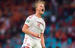 Dolberg tỏa sáng ở "căn cứ địa" quen thuộc