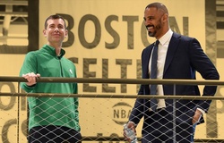 HLV Boston Celtics vừa nhậm chức đã "đá đểu" sếp mới Brad Stevens