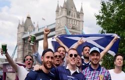 Scotland bùng phát hàng nghìn ca dương tính COVID-19 vì EURO 2021