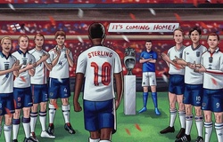 David Beckham đứng vỗ tay chào đón “nhà vô địch” Raheem Sterling