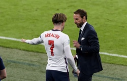 HLV Southgate giải thích về quyết định thay người kỳ lạ với Jack Grealish