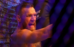 Conor McGregor hăm dọa Dustin Poirier: "Chuyện này chưa xong đâu"