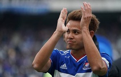 Từ chối tuyển Thái Lan vì sợ mất vị trí ở Nhật, Theerathon mất "cả chì lẫn chài"