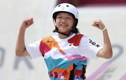 Từ tấm HCV của cô bé 13 tuổi, nhìn lại những VĐV nhí tại Olympic 2021