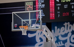 VBA 2021 nâng tiêu chuẩn trụ rổ, "Dunker" thoải mái tung hoành