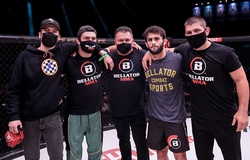 Khabib gây ấn tượng với hành động đẹp sau trận thắng knockout của học trò