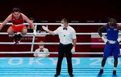 Võ sĩ Boxing mất cơ hội tranh huy chương vàng Olympic vì ăn mừng quá trớn