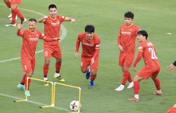 Tiến Linh bất ngờ tập riêng ở tuyển Việt Nam vì quá tải cơ