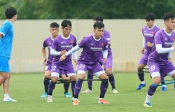 Hé lộ cái tên đầu tiên có thể sớm rời tuyển Việt Nam