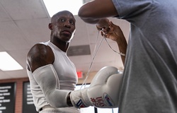 Yordenis Ugas: Kẻ đào tẩu tới người đối đầu huyền thoại Manny Pacquiao