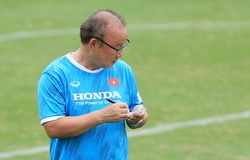 Vì sao ông Park gấp gáp bổ sung cầu thủ cho ĐT Việt Nam?