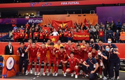Thua quả cảm Nga, futsal Việt Nam được "thưởng nóng"