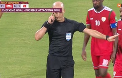 HLV Park Hang Seo ấm ức với trọng tài