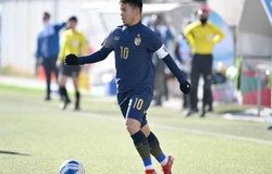 U23 Thái Lan nhận trái đắng, cầu thủ Leicester đổ lỗi tại mặt sân