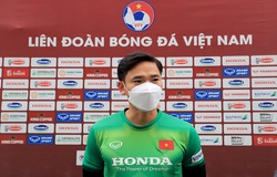 Thủ môn Nguyên Mạnh tiết lộ cách huấn luyện từ xa của HLV Park Hang Seo