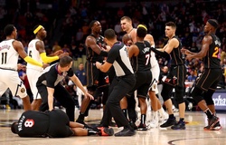 Jimmy Butler, Nikola Jokic và Markieff Morris nhận án phạt của NBA sau vụ ẩu đả