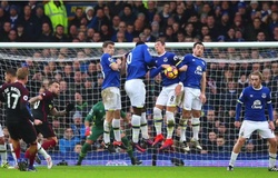 Đội hình ra sân Man City vs Everton: Sterling đá chính