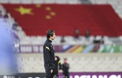 HLV Li Tie từ chức “bằng miệng”, tuyển Trung Quốc rối ren