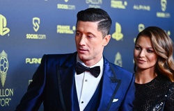 Lewandowski gay gắt đáp lời Messi về Quả bóng vàng