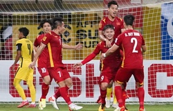 Quang Hải cạnh tranh sao Thái Lan ở Cầu thủ hay nhất AFF Cup