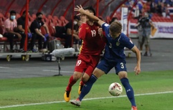 Đá xấu Quang Hải, Theerathon nhận cái kết đắng ở chung kết AFF Cup 2020