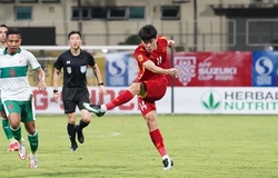 CLB của Thái Lan chèo kéo Hoàng Đức, gạ đổi Sarach Yooyen