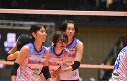 Thanh Thúy xuất thần ở set 3, PFU Blue Cats nhọc nhằn đánh bại Okayama Seagulls