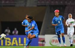 Ấn Độ bỏ Asian Cup 2022, cơ hội dự World Cup 2023 của tuyển nữ Việt Nam ra sao?