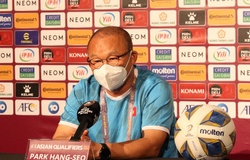 Thua đậm Australia, HLV Park hứa tìm nhiều nhân tố mới như Phạm Tuấn Hải