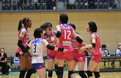 "Khủng long" Thanh Thúy tròn vai, PFU BlueCats dễ dàng đánh bại Hitachi Rivale