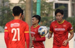 Quế Ngọc Hải nhiễm COVID-19, khó ra sân trận gặp Trung Quốc