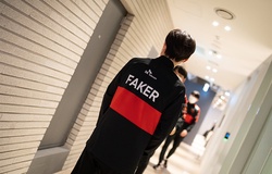 Faker trở thành tuyển thủ đầu tiên cán mốc 600 chiến thắng tại LCK