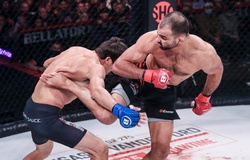 Bellator 274: Cựu vương Andrey Koresh đá gãy 5 xương sườn đối thủ Chance Rencountre