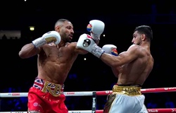 Boxing: Knockout Amir Khan, Kell Brook chấm dứt mối hiềm khích 17 năm ở đại chiến nước Anh