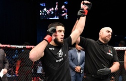 Islam Makhachev: "Hạ Bobby Green sau 1 hiệp là con đường ngắn nhất có trận tranh đai"