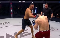 ONE Full Circle: NVĐ kickboxing Roman Kryklia knockout đối thủ nhờ combo thấu xương