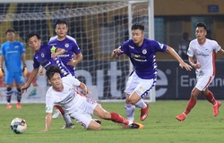 COVID-19 “tấn công” dữ dội, trận Viettel vs Hà Nội bị hoãn