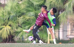 Bốn thủ môn vẫn dương tính COVID-19, Hà Nội FC có thể nghỉ tiếp thêm 1 trận