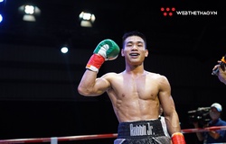 Võ sĩ MMA Trần Ngọc Lượng áp đảo đối thủ ngày ra mắt sàn Boxing nhà nghề