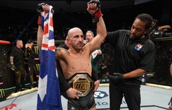 Alexander Volkanovski muốn quay lại hạng nhẹ sau màn thể hiện tại UFC 273