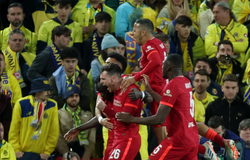 Salah và Mane kết hợp giúp Liverpool hạ Villarreal trong 133 giây