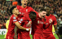 Mane san bằng kỷ lục ghi bàn ở Champions League của Drogba